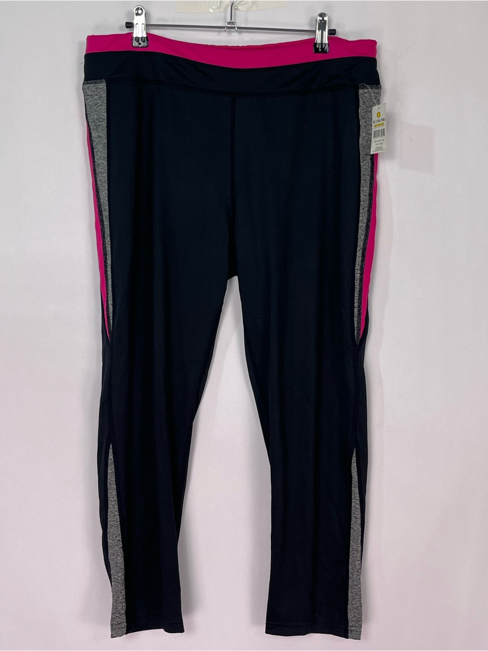 Women’s Zone Pro Black Grey Pink Athletic Wear Leggings Sz 1X 16 18 NWT